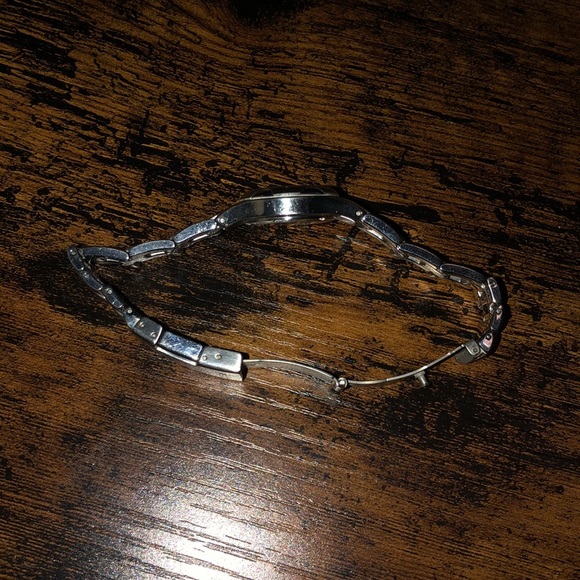 Woman’s watch - Picture 3 of 6